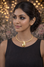 Load image into Gallery viewer, Golden Teardrop Elegance