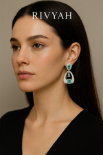 Load image into Gallery viewer, Emerald Whisper