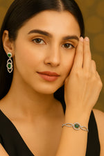 Load image into Gallery viewer, Emerald Sparkle Silver Bracelet for women - Rivyah