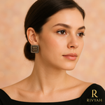 Load image into Gallery viewer, Enchanted Square Bloom Earrings
