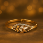 Load image into Gallery viewer, Enchanted Leaf Bloom Bracelet
