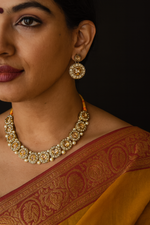 Load image into Gallery viewer, Graceful Elegance in Traditional Gold
